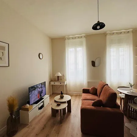 La à Vos Pieds T2 Moderne Rénové Appartement